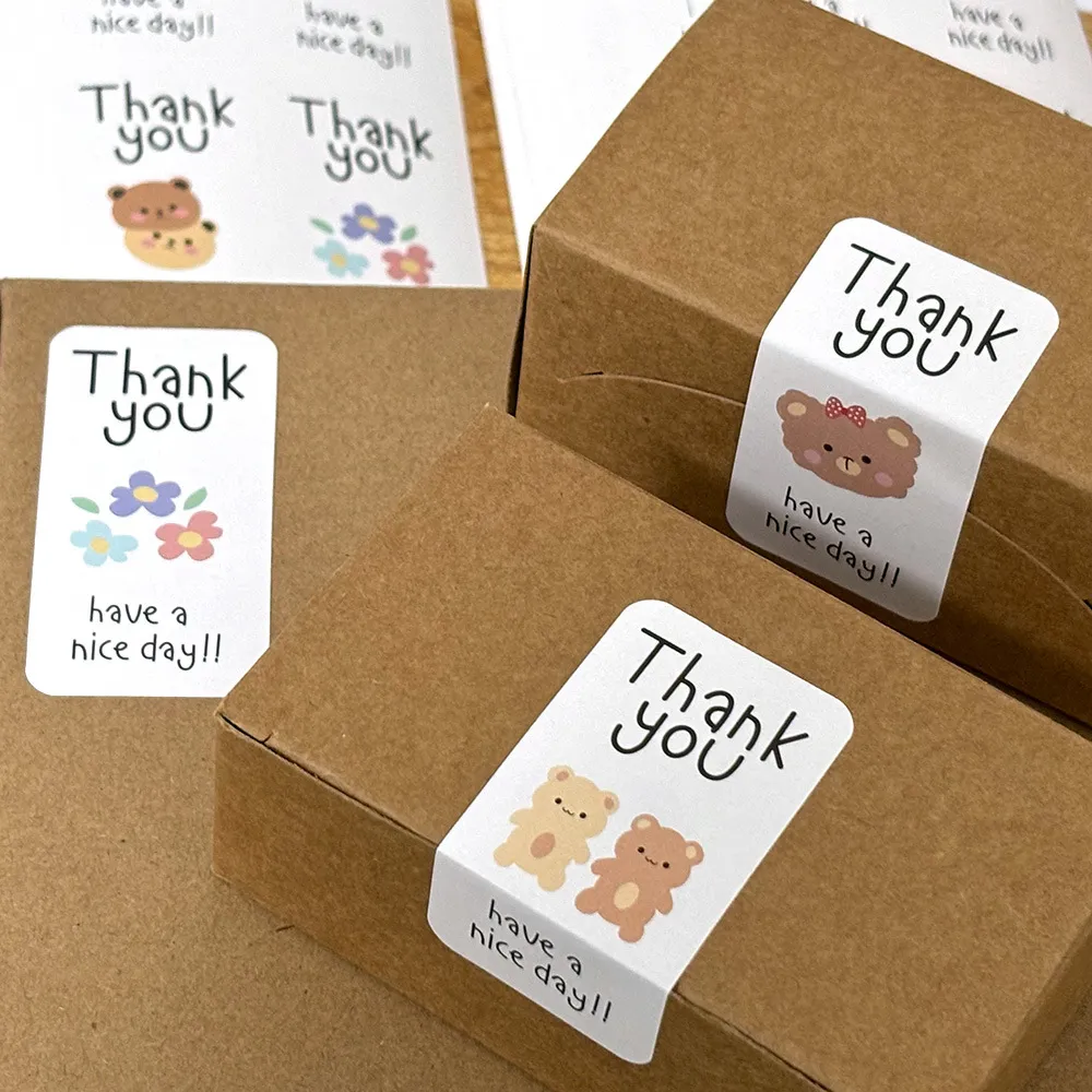 100 Sticker niêm phong hộp hàng 3x6CM họa tiết Kute 100 Sticker niêm phong hộp hàng 3x6CM họa tiết Kute